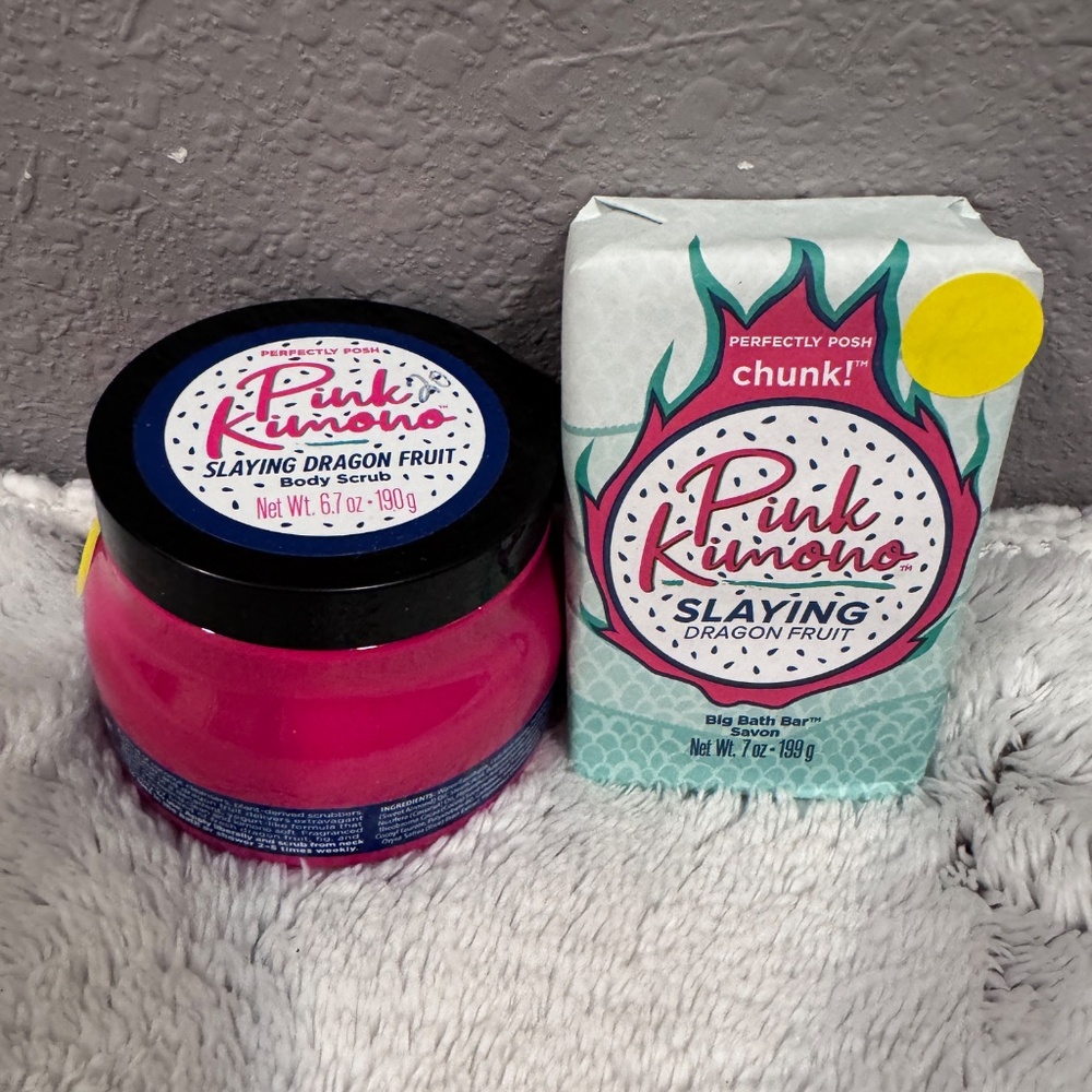 Perfectly Posh~Pink Kimono Slaying Dragon Fruit Bundle~New/Sealed - Picture 3 of 7